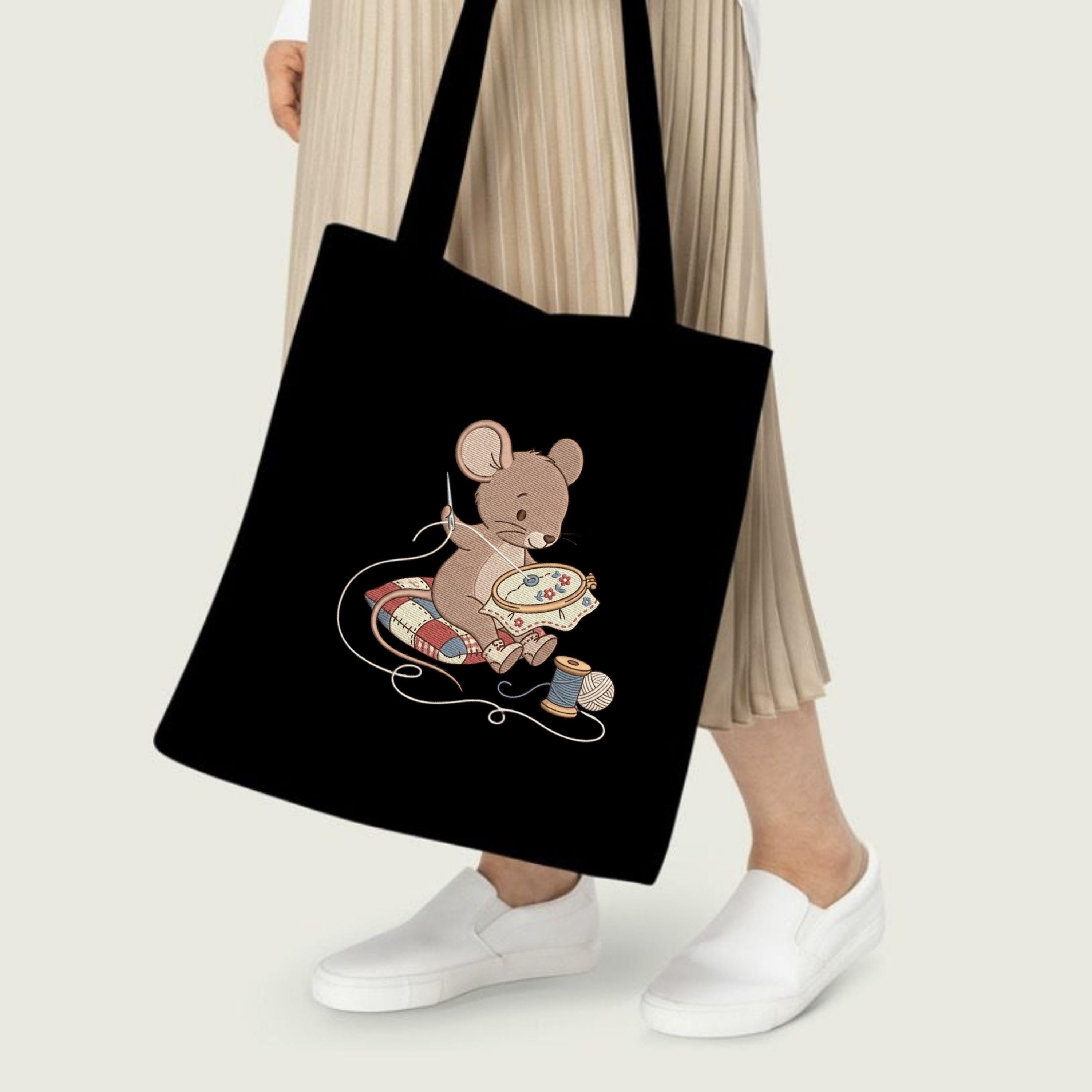 Mouse Embroidery File: Sewing, Hoop, Thread Design (Digital Download)